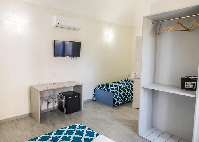 La Farfalla Pensión 4*